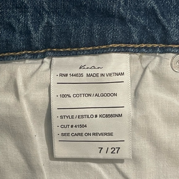 Kancan Double Button Distressed Shorts Size 7/27 High Waisted - Picture 11 of 11